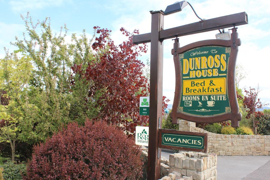 Dunross House 3* Dunrine